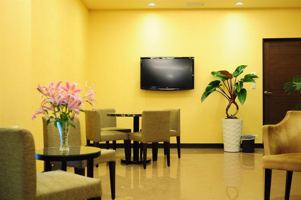 Garden Hotel Taichung Buitenkant foto