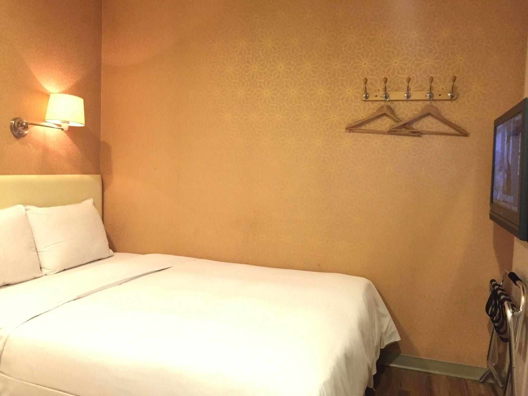 Garden Hotel Taichung Buitenkant foto
