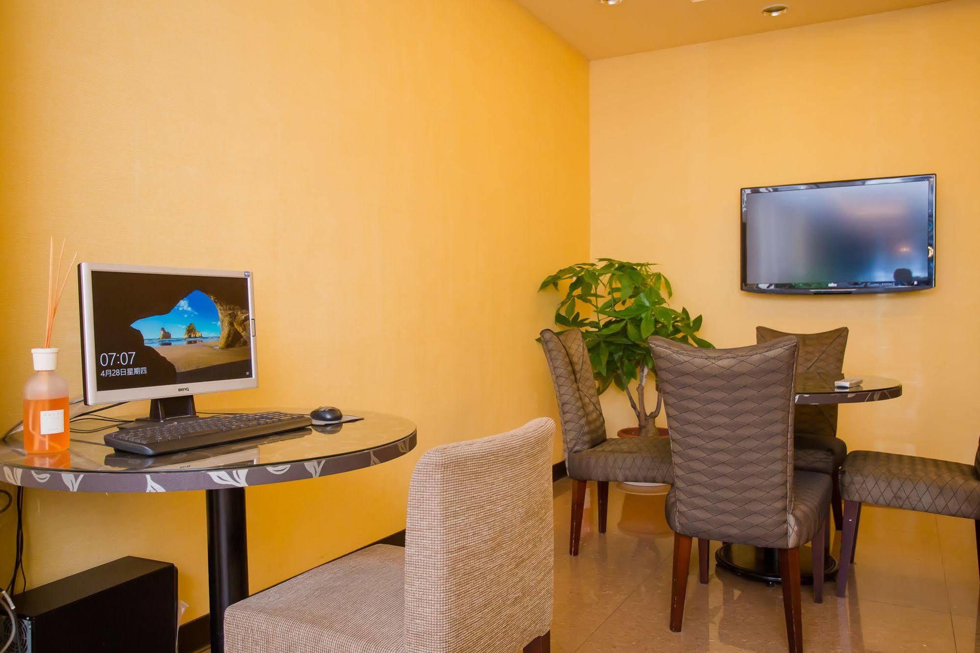 Garden Hotel Taichung Buitenkant foto