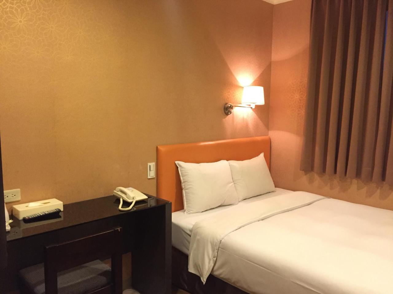 Garden Hotel Taichung Buitenkant foto